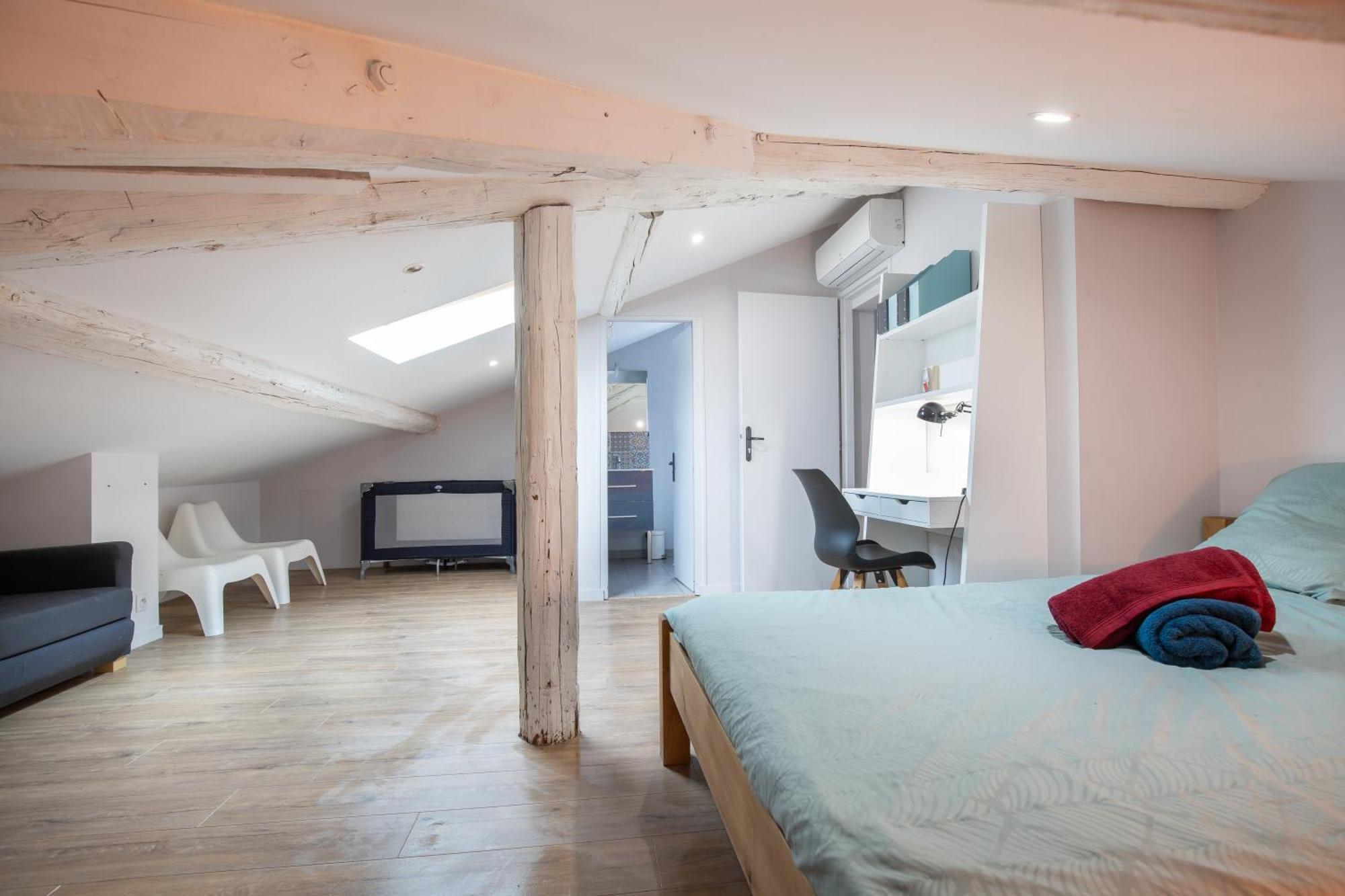 La Chic Comedie - 2 Chambres - Hypercentre - Wifi Montpellier Exterior photo